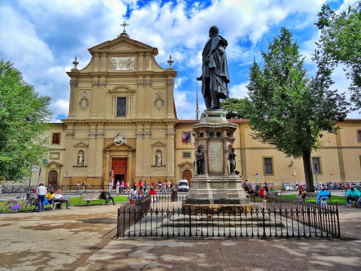 Historic Center Palace - Huge 4 Bedrooms Santa Croce Apartment - By LikehomeФлоренция Экстерьер фото